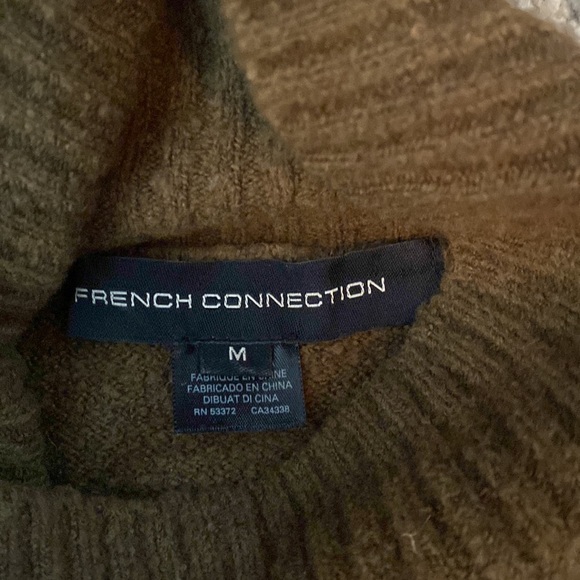 French connection turtleneck sweater - Picture 3 of 3